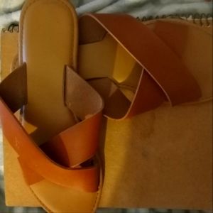 West Loop brown leather sandes size 7/8